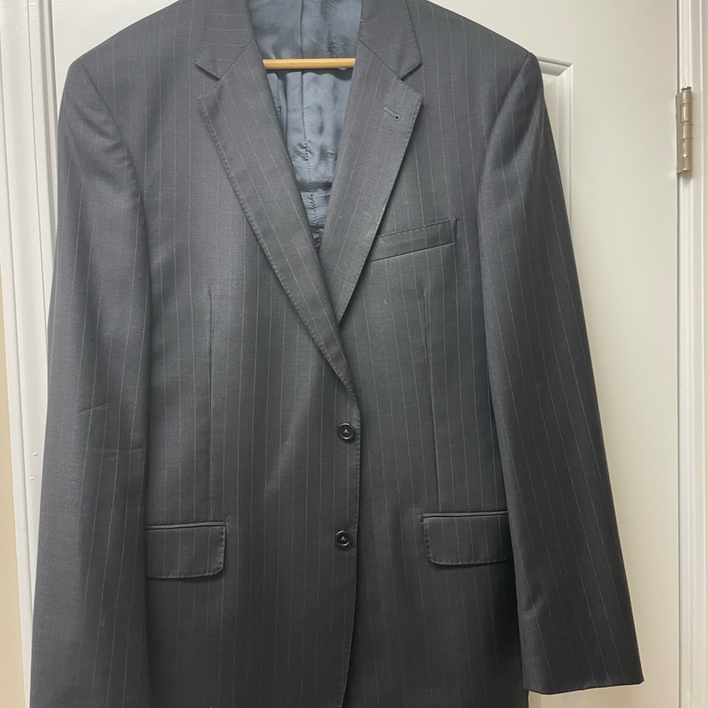 Jos A Bank. Executive Collection Suit